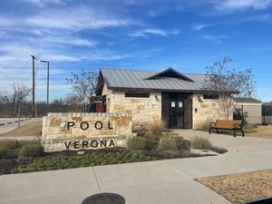 Community Pool Pflugerville Texas